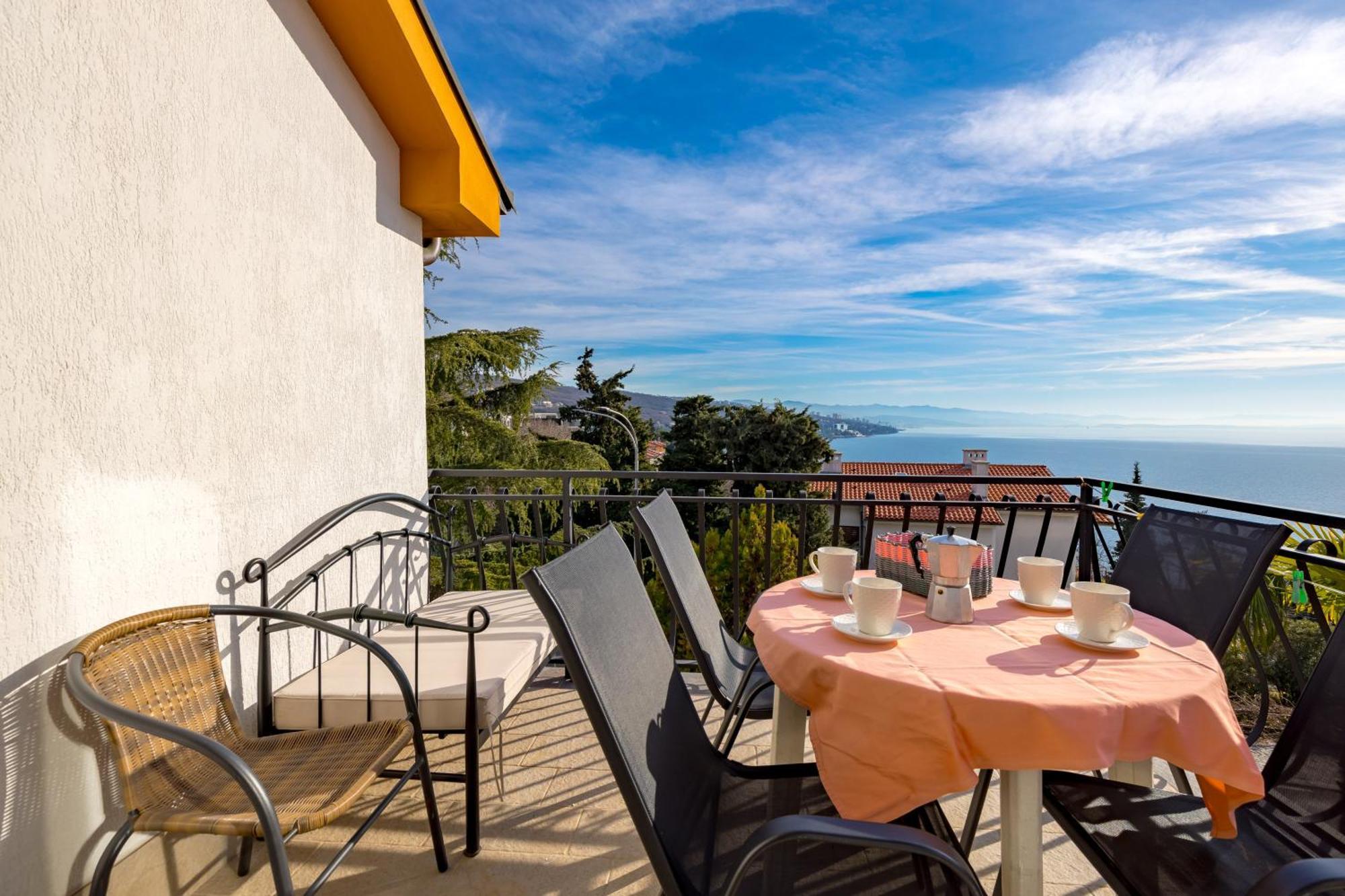 Camelia & Martina Apartments Οπατία Εξωτερικό φωτογραφία